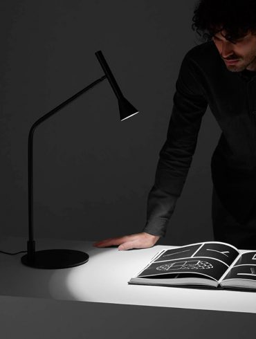 LYB LED Table Lamp_by Aromas